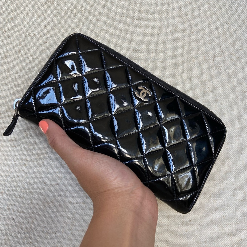 Chanel Black Patent Quilted Zippy Wallet